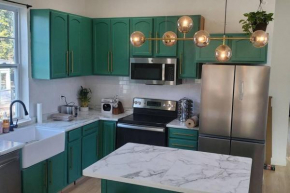 cheerful 3 bedroom house with a cozy and warm feel